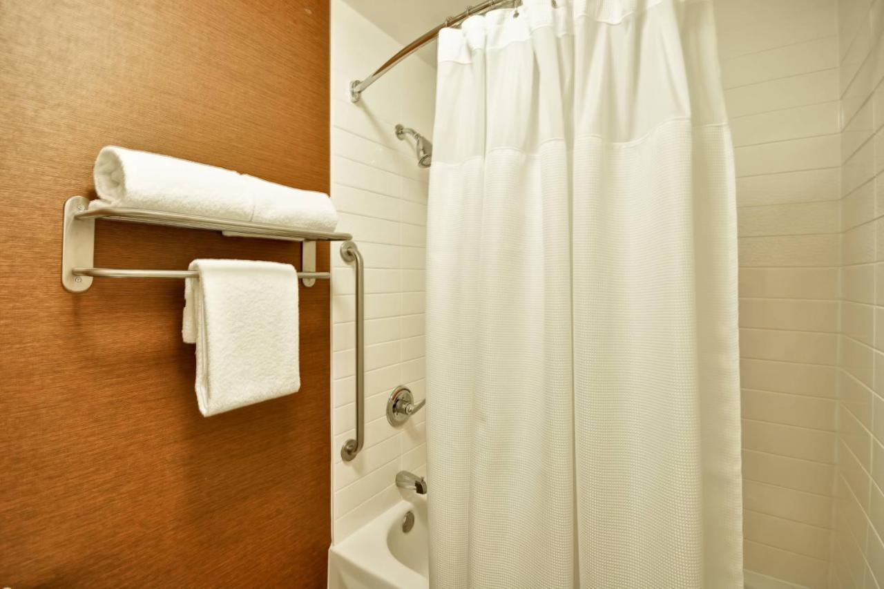 Fairfield Inn & Suites Dallas Medical/Market Center Extérieur photo
